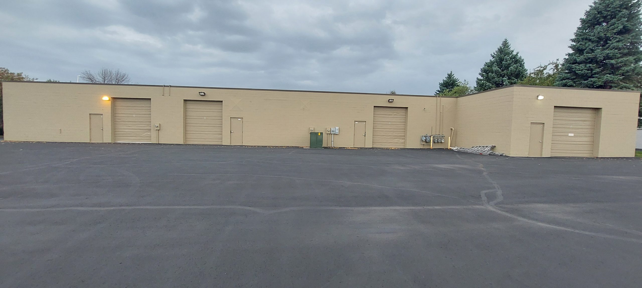 Professional Commercial Exterior Painters in Coon Rapids MN
